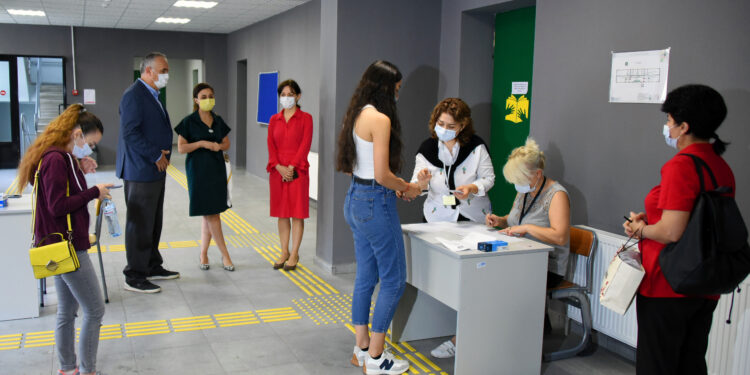 საქართველოს რეგიონებში პროფესიული ტესტირების პირველი ეტაპი მიმდინარეობს