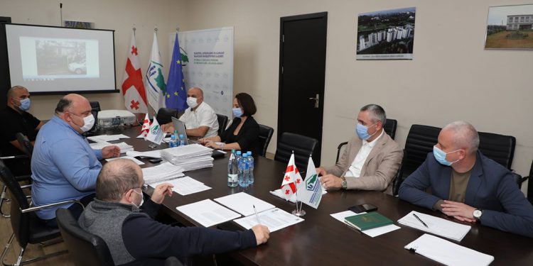 დევნილთა და ეკომიგრანტთა სააგენტო სახლს კიდევ 130 ეკომიგრანტ ოჯახს შეუსყიდის