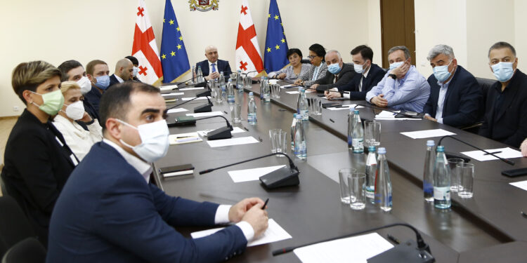 11 აპრილიდან რეცეპტის გამოწერა მხოლოდ გენერიკული დასახელებით მოხდება