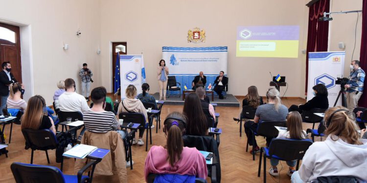 საქართველოს განათლებისა და მეცნიერების სამინისტროს მხარდაჭერით უკრაინელი მოქალაქეები ქართულ ენას სწავლობენ