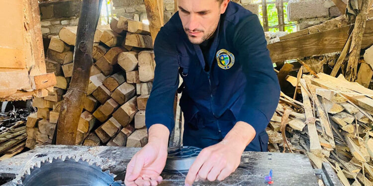 ხაშურისა და ბორჯომის მუნიციპალიტეტებში 3 უკანონო სახერხი საამქრო გამოავლინეს