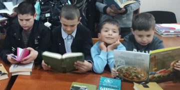 წიგნიერების კვირეული —  მაჟორიტარი დეპუტატის  საჩუქარი ბორჯომის მუნიციპალიტეტის სკოლებს