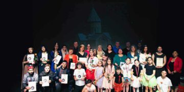 ბელგიის ქალაქ ანტვერპენში მოქმედმა ქართულმა ლიტერატურულმა თეატრმა «ჩვენ დავბრუნდებით» ორი სპექტაკლის პრემიერა გამართა