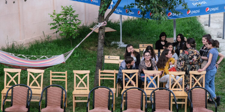 ბორჯომელი ახალგაზრდა გოგონებისთვის ახალდაბის მედიაკაფეში სამოქალაქო აქტივიზმის საზაფხულო სკოლა ამოქმედდება