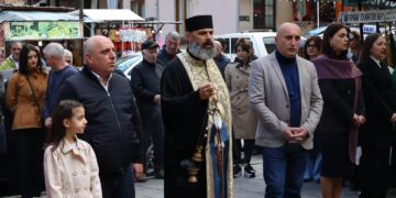 ბორჯომის ადგილობრივი ხელისუფლებისა და საზოგადოების წარმომადგენლებმა  9 აპრილს დაღუპული გმირების ხსოვნას პატივი მიაგეს