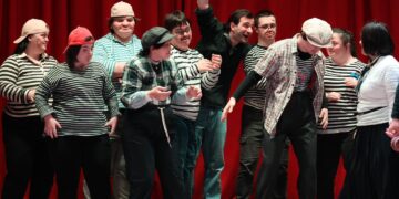 „ახალგაზრდობა სოციალური თანასწორობისთვის — ინტეგრირებულმა თეატრმა“ ბორჯომის კულტურის ცენტრში  სპექტაკლი ,,ჰელადოსი» წარმოადგინა