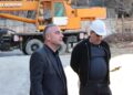 ბორჯომის მუნიციპალიტეტის მერი მამუკა გელაშვილი სასპორტო სკოლის და ბიბლიოთეკის შენობის რეკონსტრუქცია\რეაბილიტაციის პროცესს ადგილზე გაეცნო