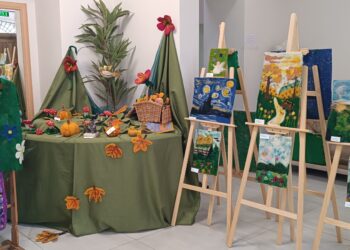 ბორჯომში ახალდაბელი ახალგაზრდების თექის ნამუშევრების გამოფენა და მასტერკლასი გაიმართა