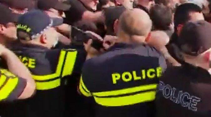 შსს-მ 5 ივლისის სამართალდარღვევის ფაქტებზე  8 პირი დააკავა